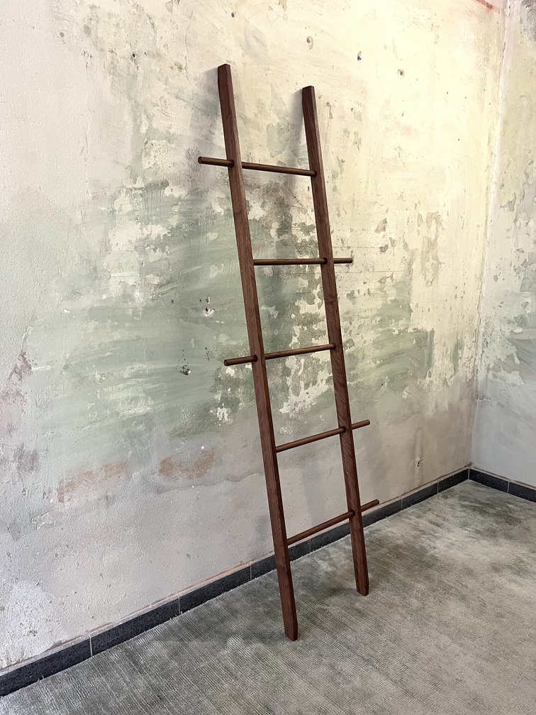TB.7.1 Kleiderleiter - Stummer Diener - Clothes Ladder - Image 25
