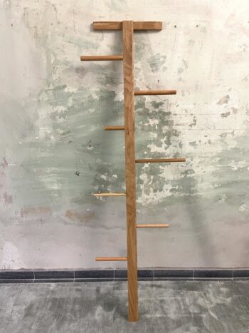 TB.4 Kleiderbaum/ Stummer Diener/ Holz Kleiderleiter / Herrendiener / Kleiderständer